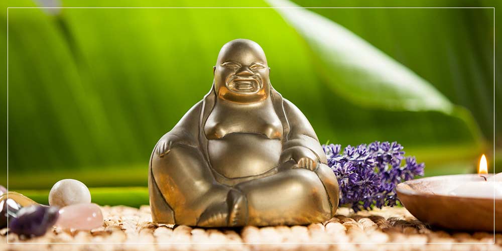 Establish these types of Laughing Buddha at home for positivity